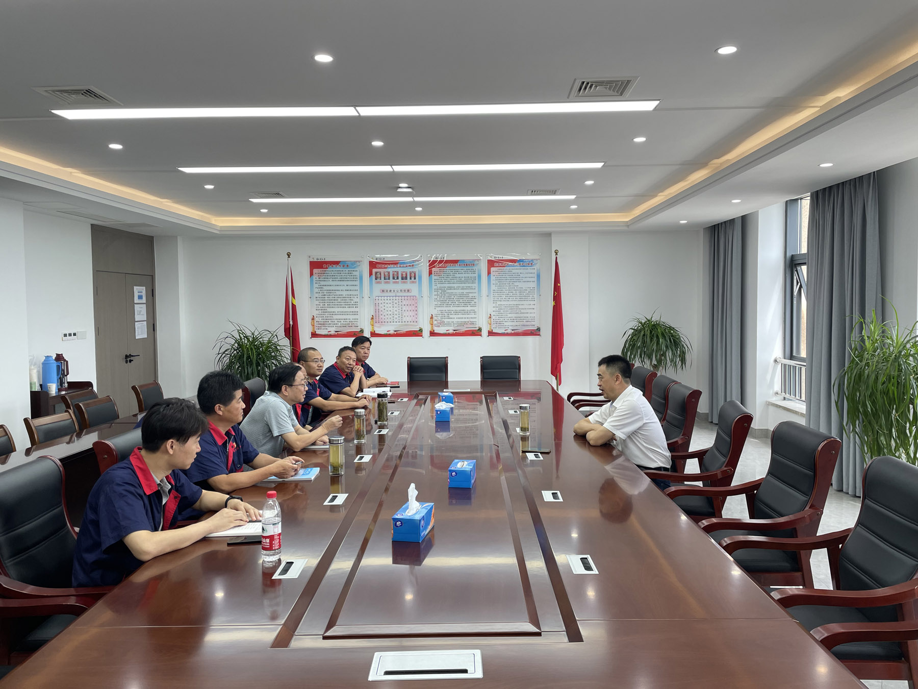 集團(tuán)公司黨委委員、總工程師周俊到公司調(diào)研 